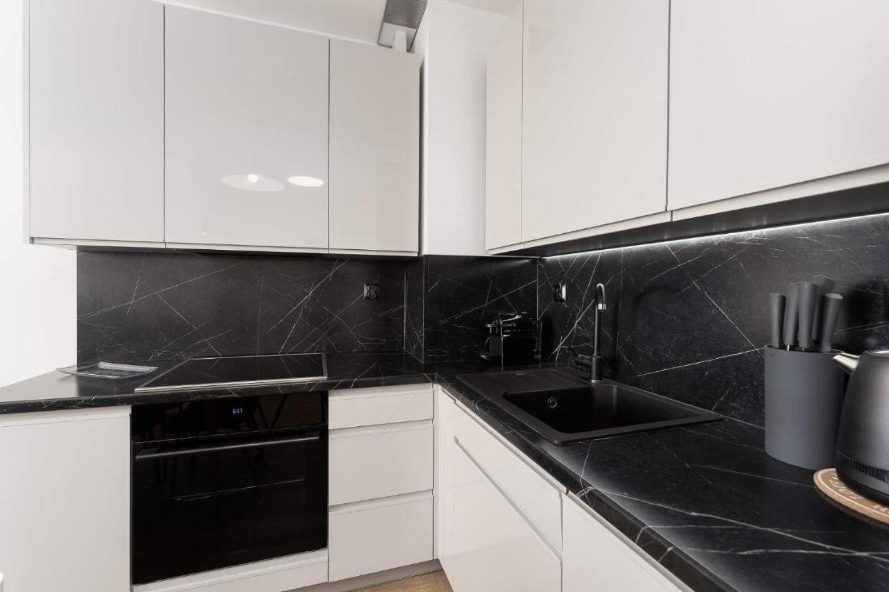 Apartament Sloneczny Przy Morzu Z Klimatyzacja Grzybowo  Exterior photo